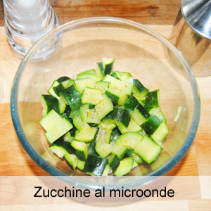 ricetta zucchine veloci al microonde
